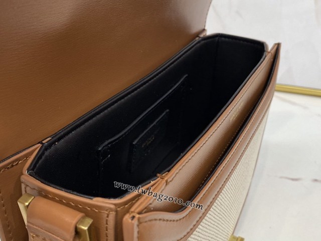 YSL专柜款女包 聖羅蘭經典款MONOGRAM金屬旋扣郵差包 YSL肩背斜挎包 634305  jjh1112